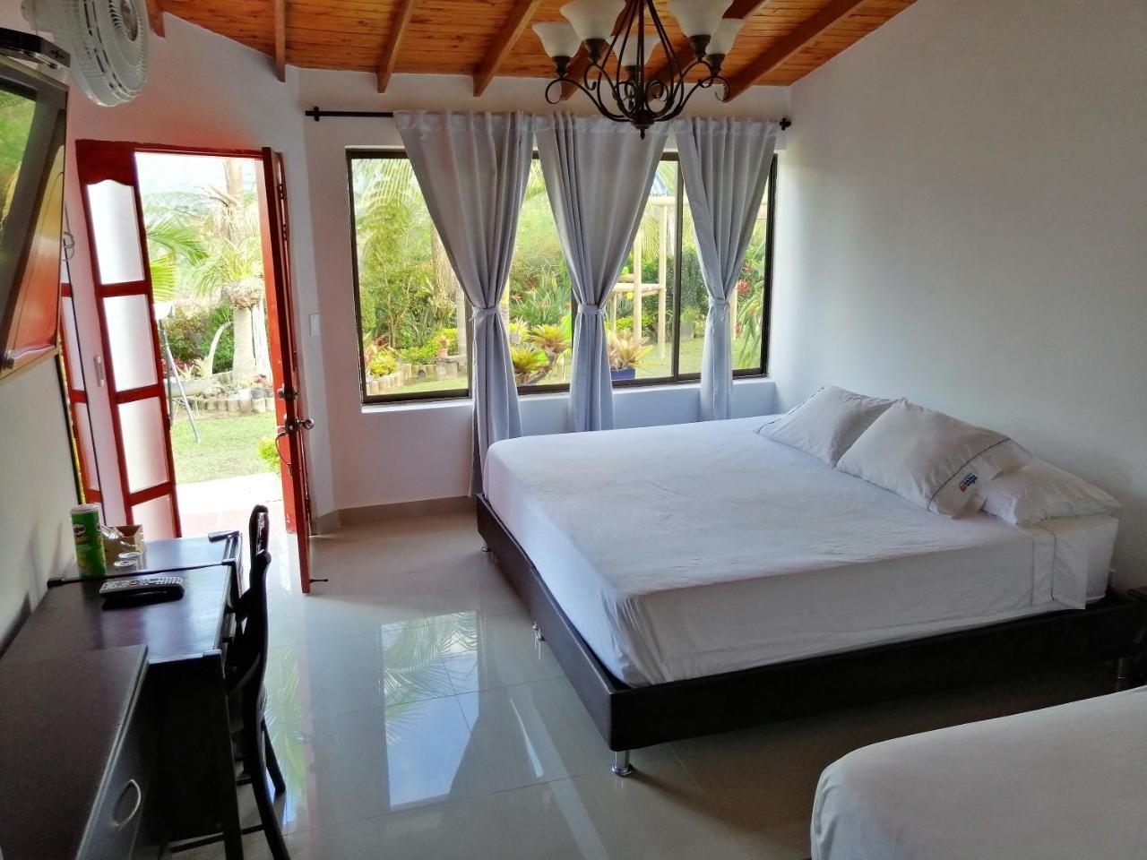 Hotel Santa Maria De Las Aguas Penol Guatapé Δωμάτιο φωτογραφία
